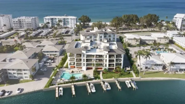 2020 Gulf Shore Naples FL