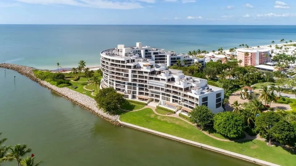 Southwest Florida Neighborhood Right For You Moorings Southwest Florida Neighborhood Right For You Moorings