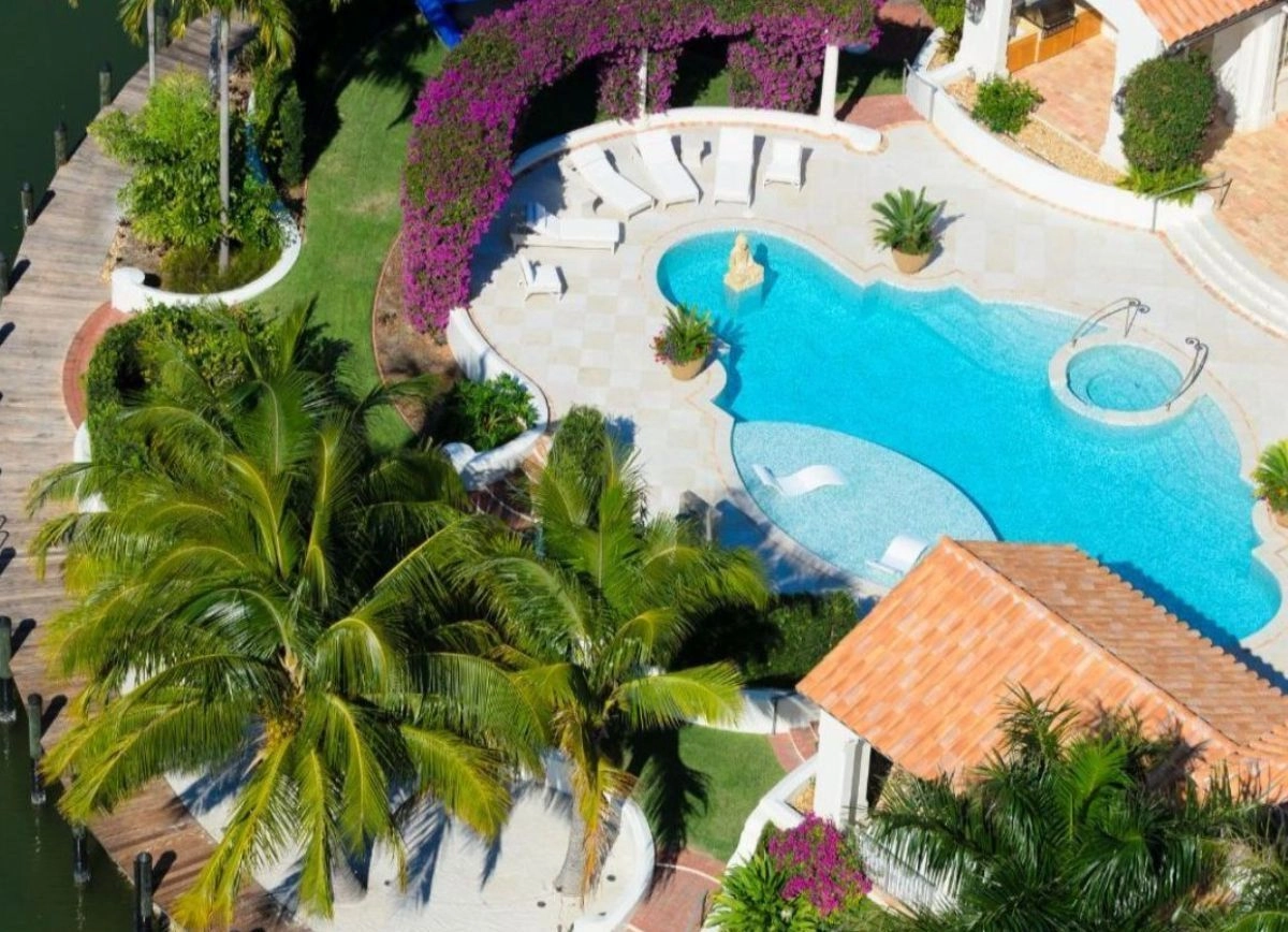 image-feb-2021-newsletter-aqualane-shores-hotel-matt-brown-realtor-agent-naples-florida-real-estates-1200x868px