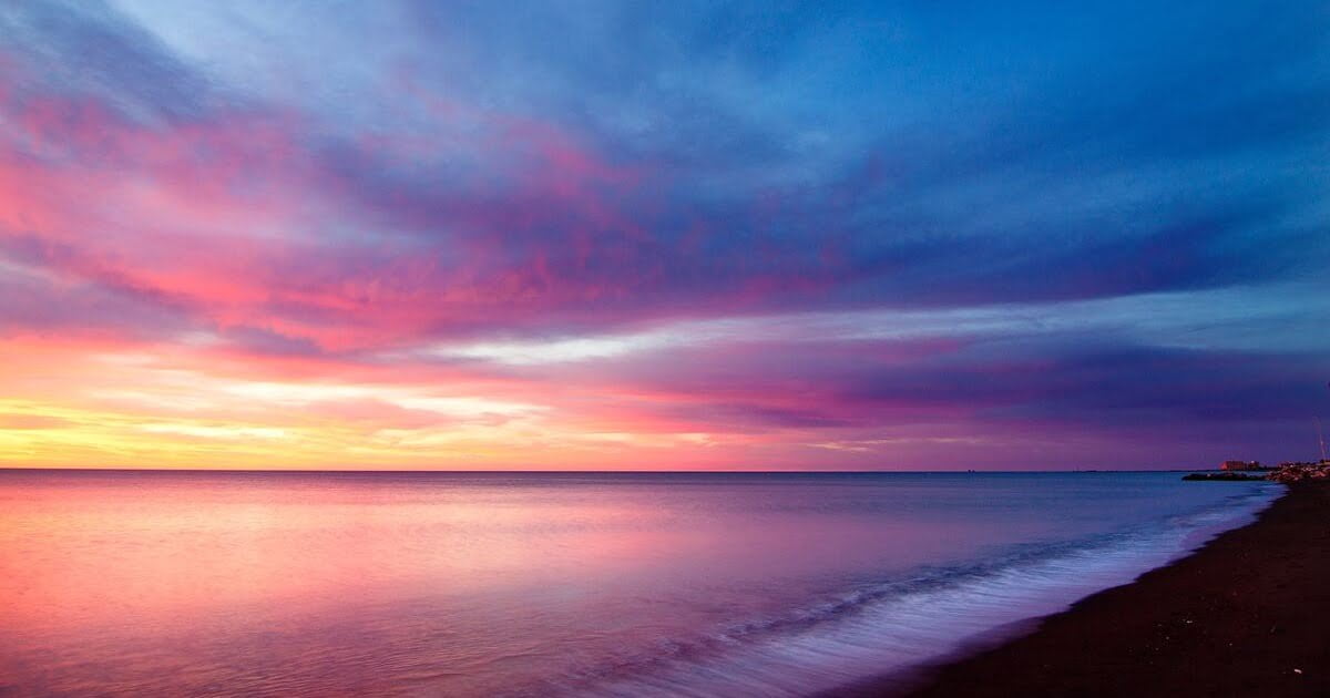 Matt Brown | Dec 2020 Newsletter | Holiday Spotlight sunset view from the beach