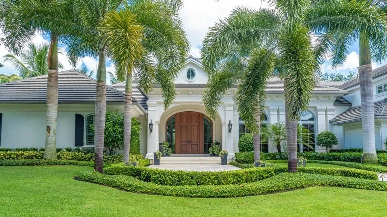 pelican-bay-colony-home-exterior-matt-brown-realtor-1