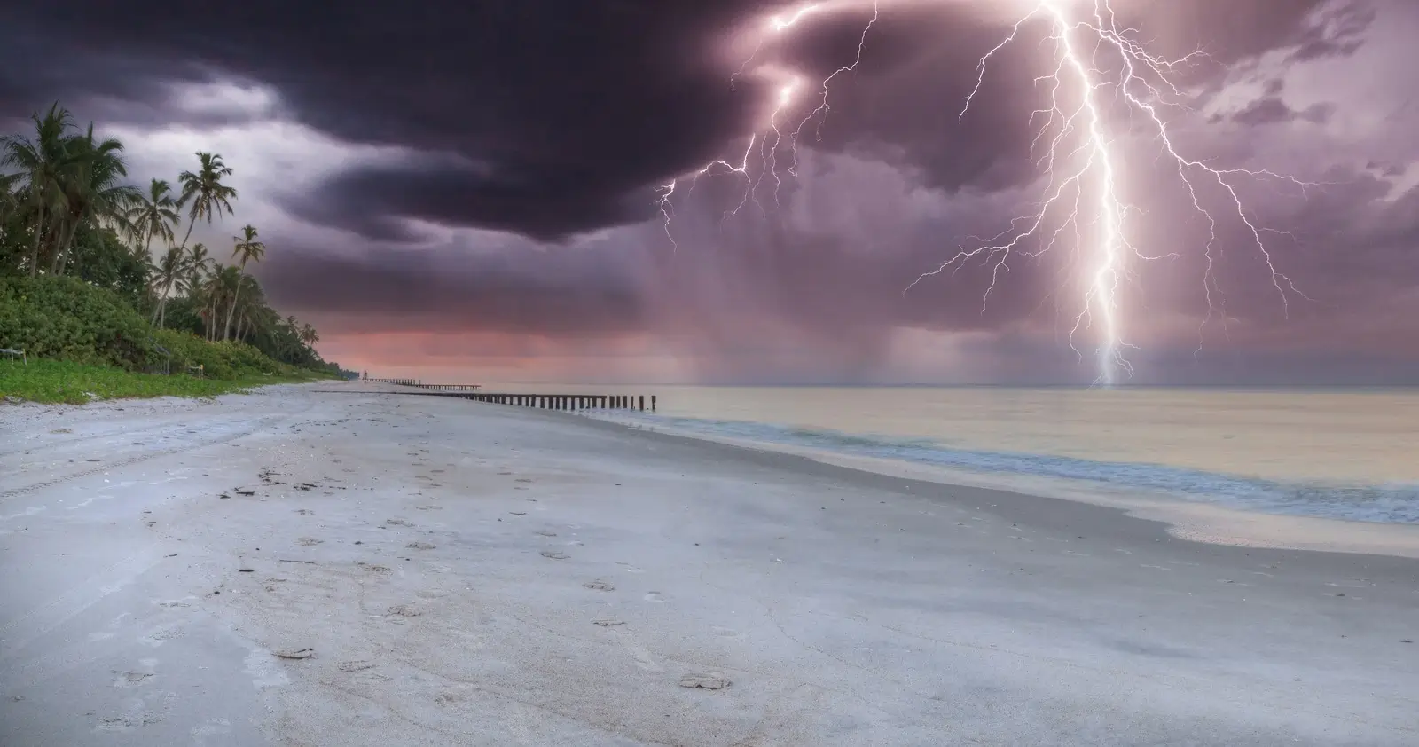 extreme weather in naples, fl