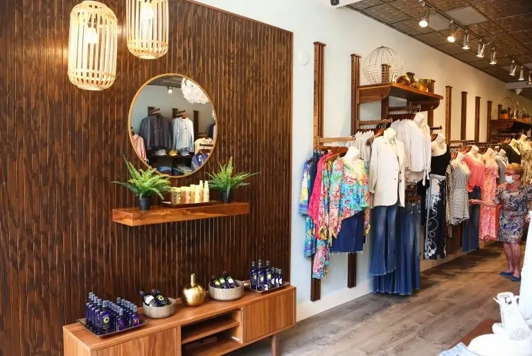 Downtown Shopping, Naples, FL