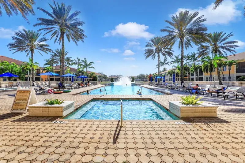 Vineyards Pools, Naples, FL