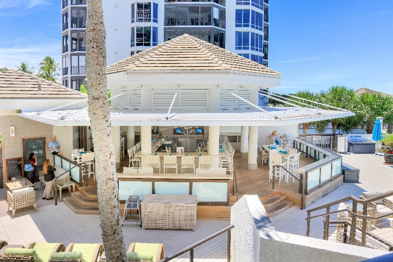 bay-colony-beach-club-pool-bar