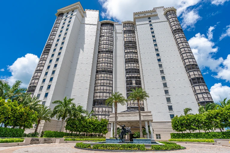 remington-8665-bay-colony-drive-bay-colony-naples